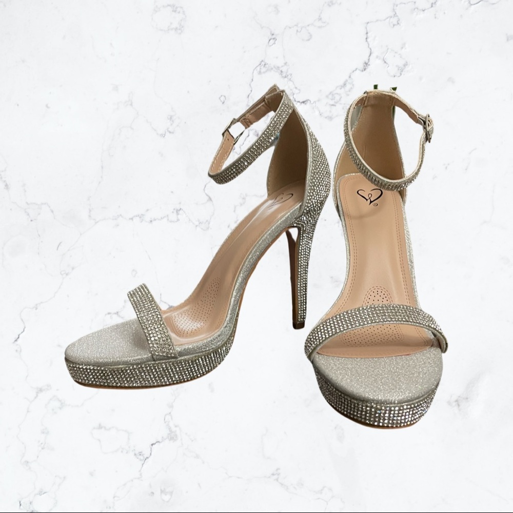 Windsor Silver Highlight Rhinestone Heels.